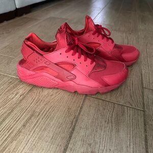 Mens Nike Air Huarache “Triple Red”